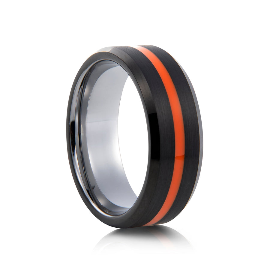 8mm Tungsten Ring with Carbon Fibre Inlay - UK Ring Size M