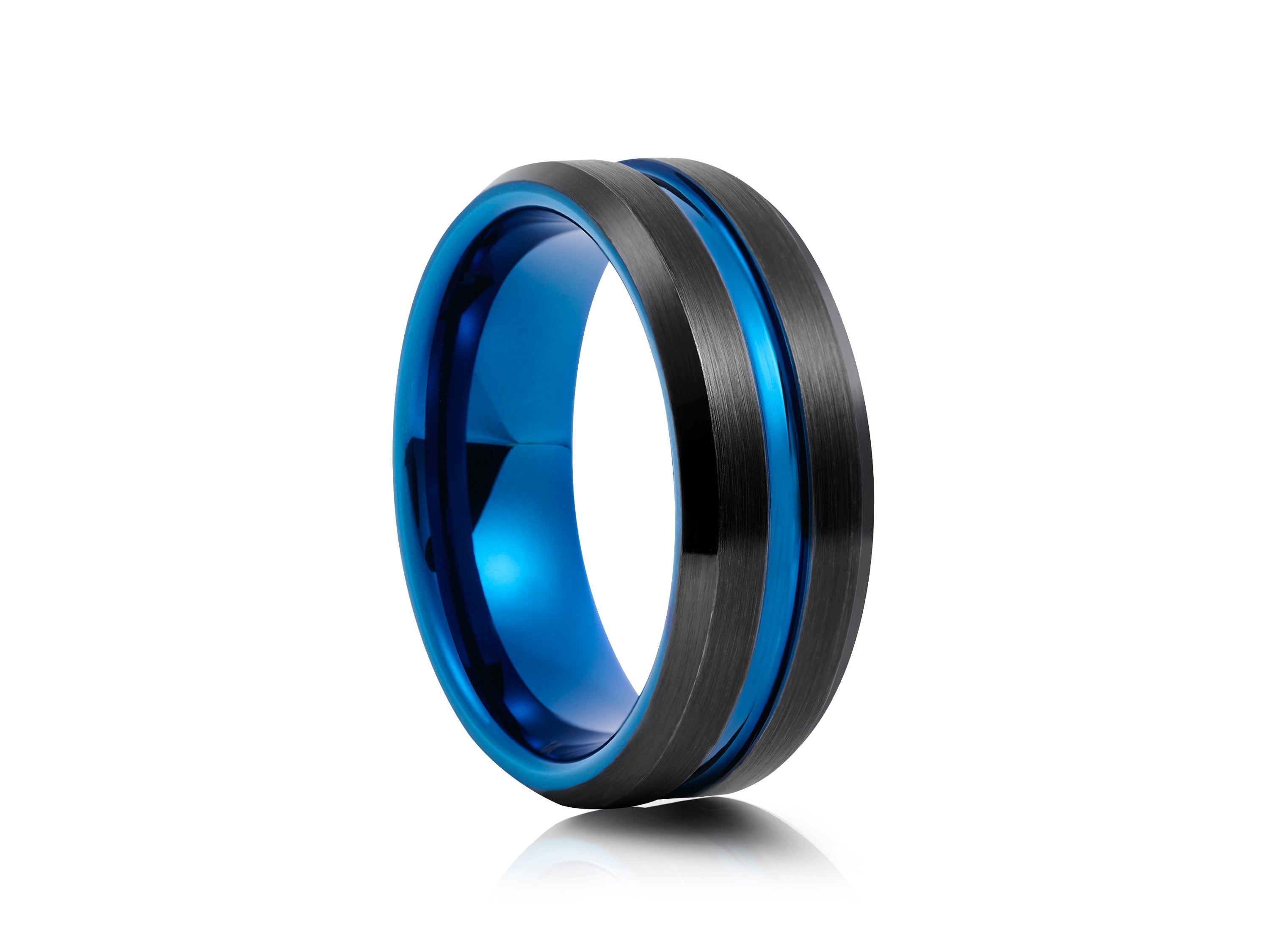 8mm Polished Tungsten Ring with Carbon Fibre Inlay - UK Ring Size M