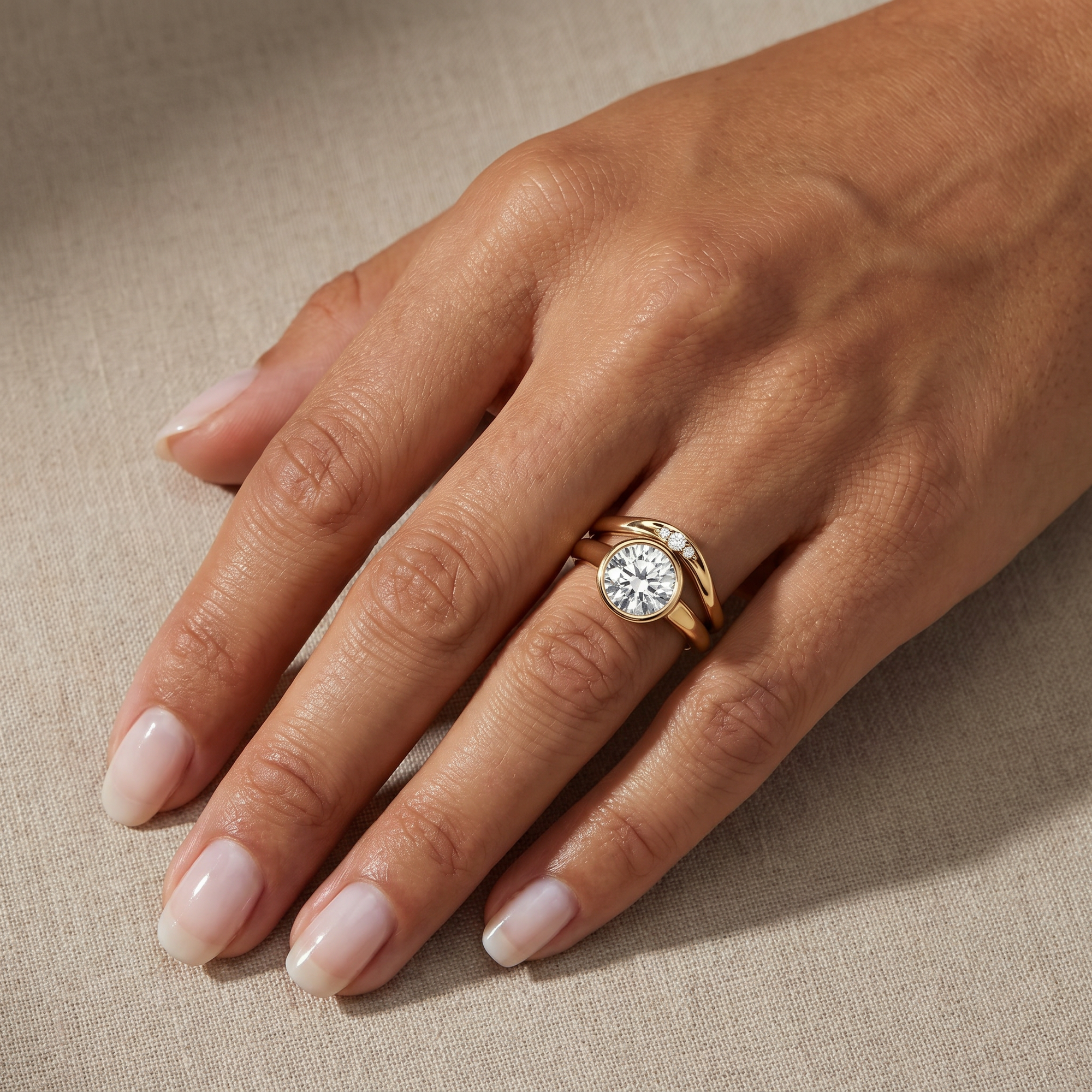 Wren Curved Wide Wedding Band | Lab Diamond