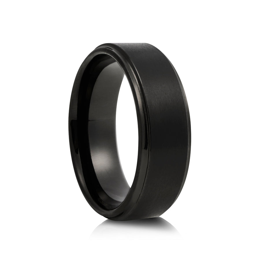 8mm Black Tungsten Ring with Carbon Fibre Inlay and Gold Edges - UK Ring Size M
